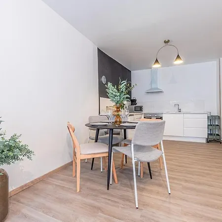 Les Cocktails Apartment